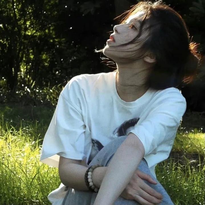 隔窗恋爱：看着你